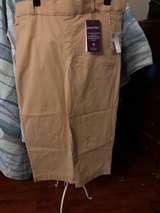 Gloria Vanderbilt Shape Effect Pull-On Capri Pants - Image 3