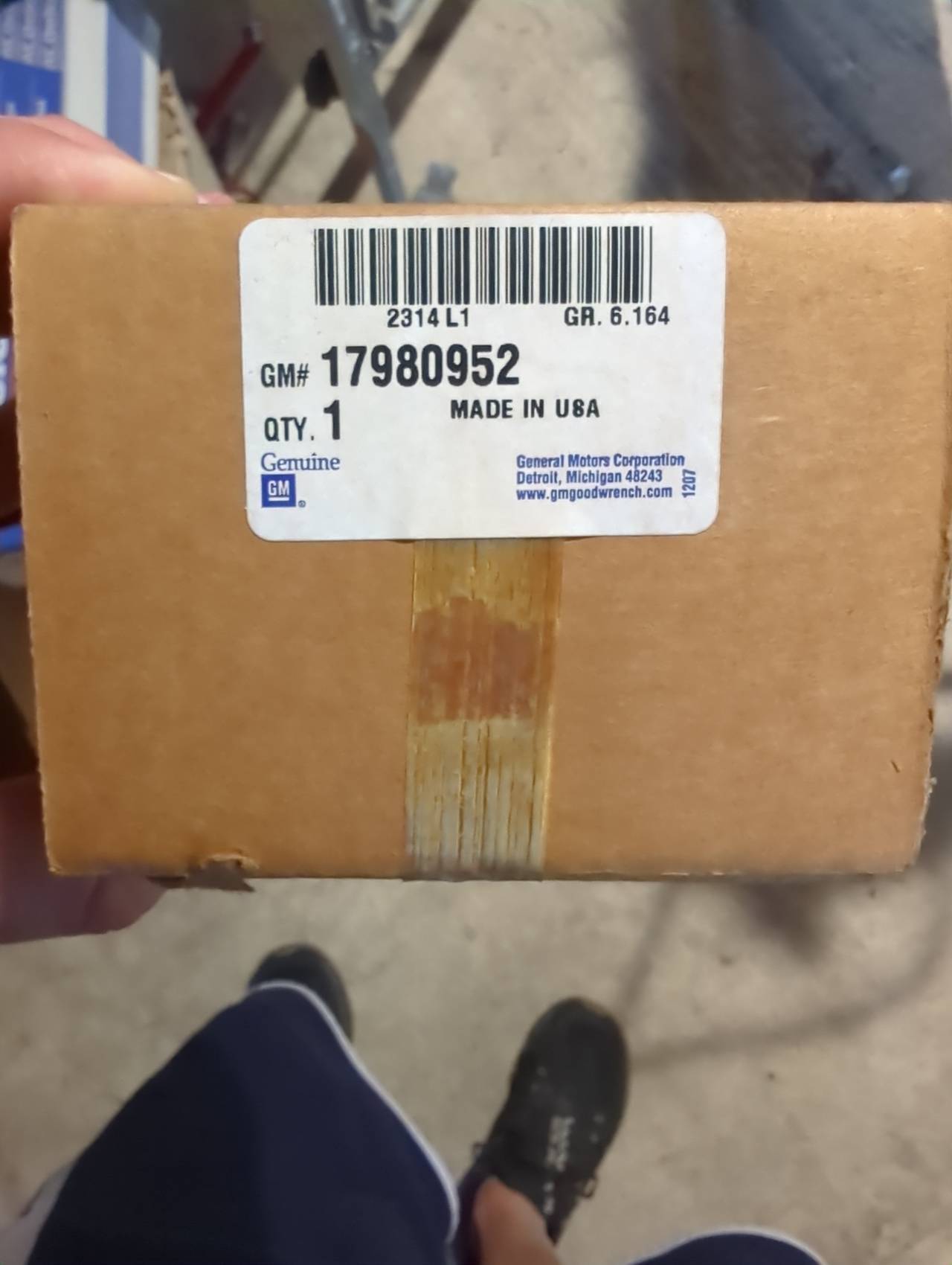 GM Genuine Parts 17980952 Steering Column Lower Bearing Kit