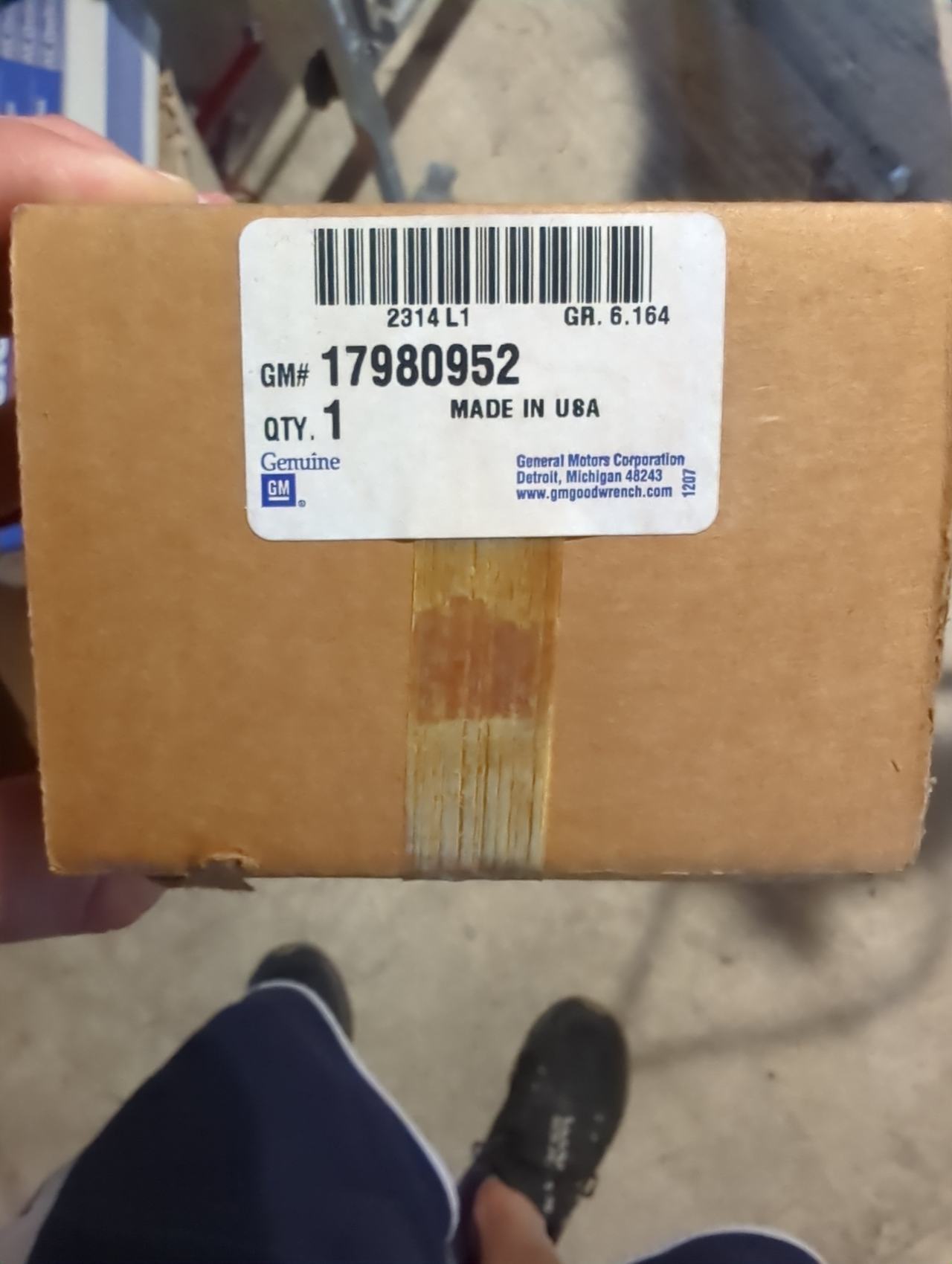 GM Genuine Parts 17980952 Steering Column Lower Bearing Kit