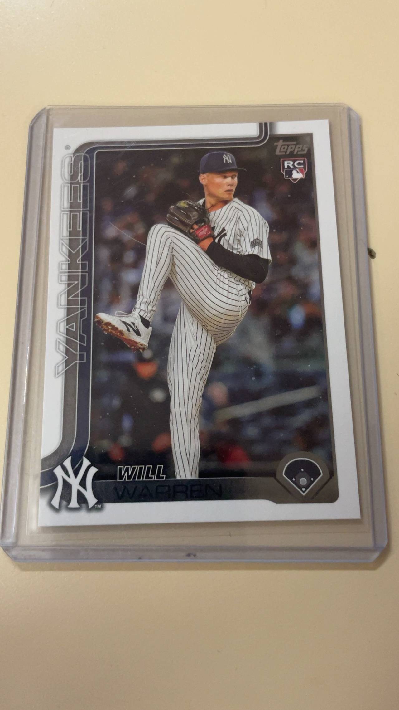 Topps Will Warren 2025 Series 1 Rookie Card #97