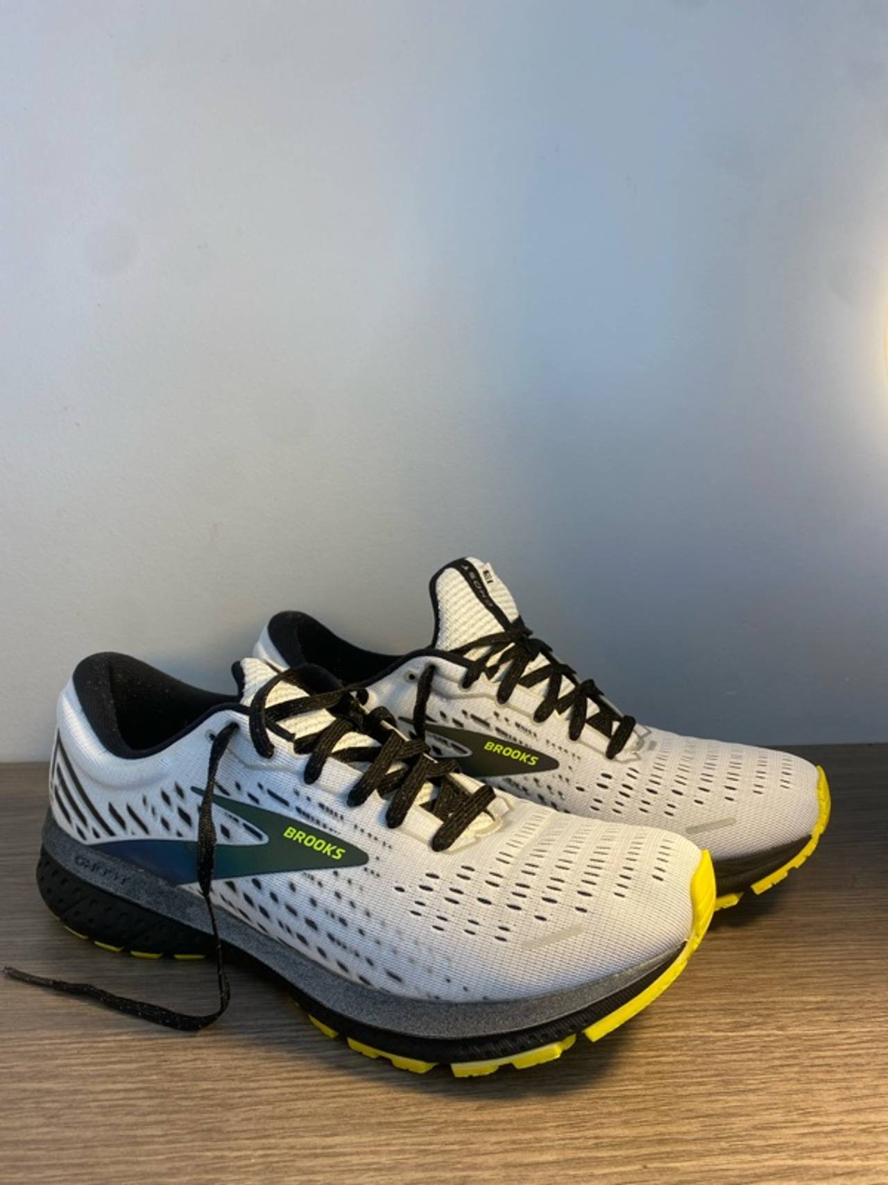 Brooks Ghost 13 Run Visible Men's Running Shoes