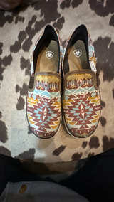 Ariat Women's Size 7B Slip Ons - Image 2