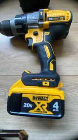 DeWalt 20V MAX XR Cordless Drill - Image 2