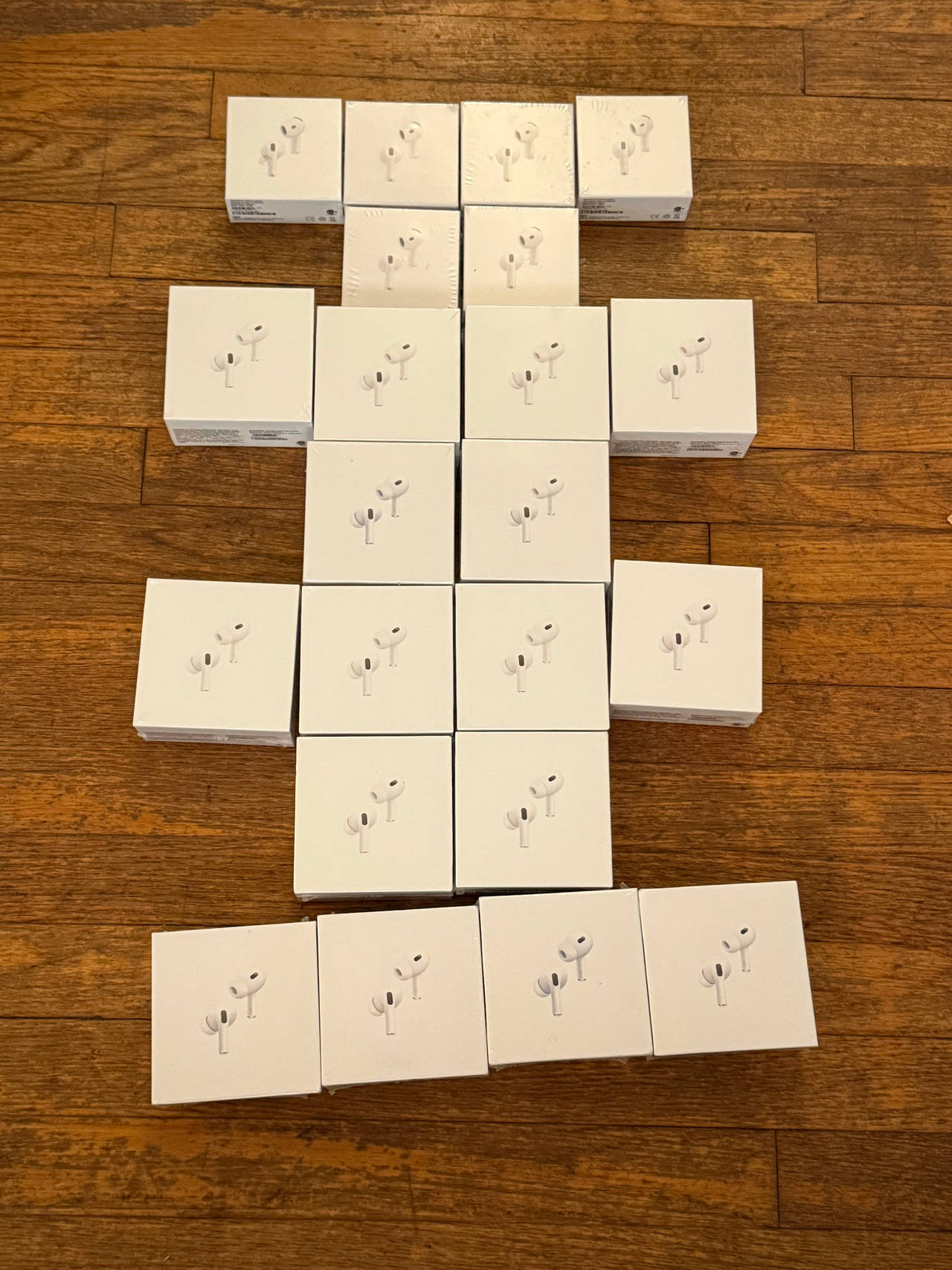 Apple AirPods Pro 12 pairs of them