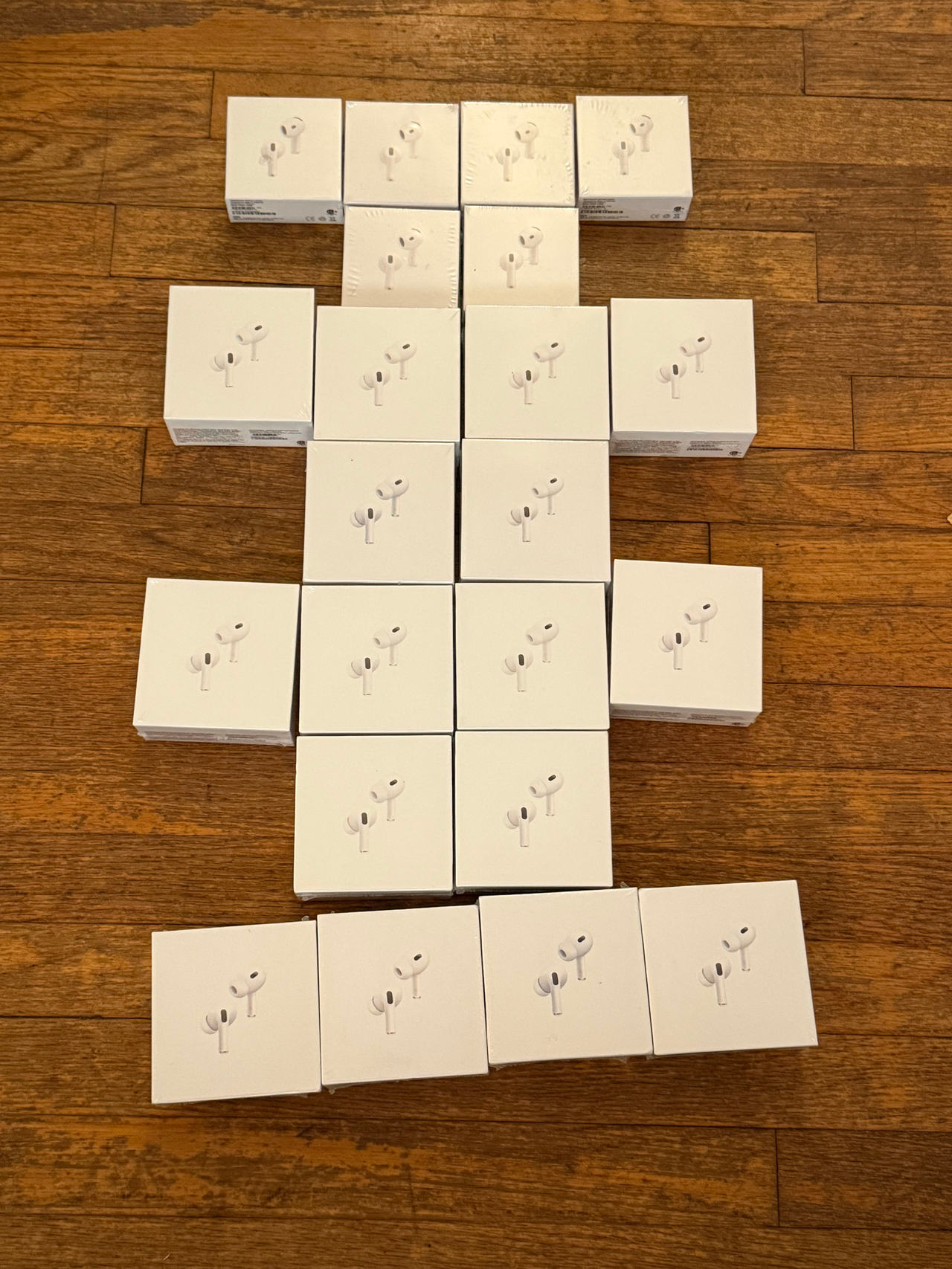 Apple AirPods Pro 12 pairs of them