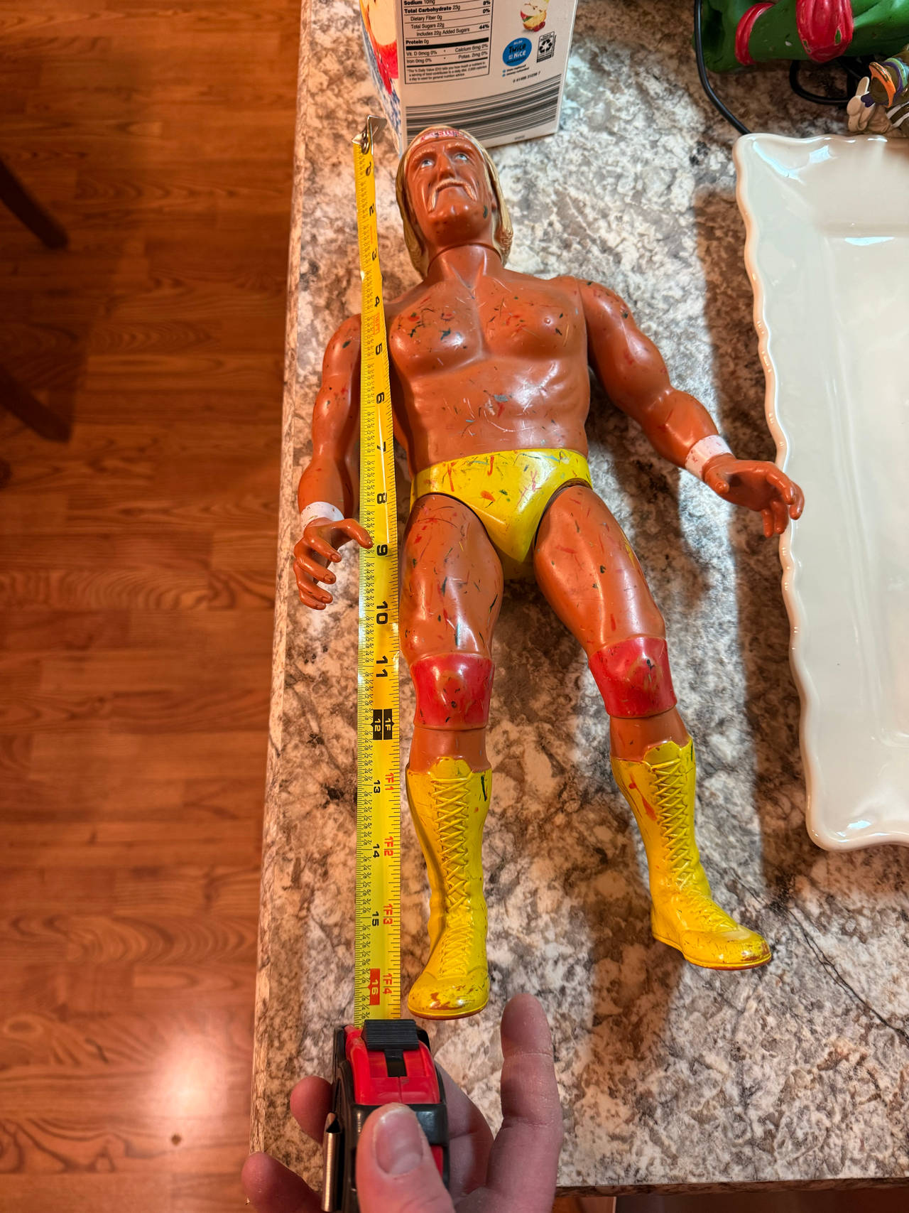 LJN WWF Wrestling Superstars 16" Hulk Hogan Figure
