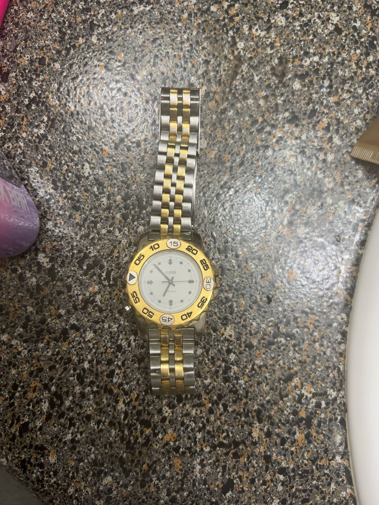 Guess Vintage Two-Tone Men's Watch Silver/Gold