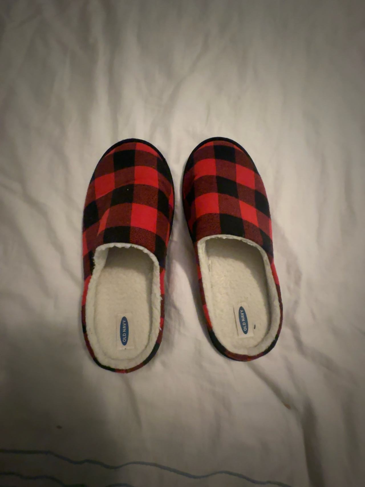 Old Navy Men's Red Plaid Slippers