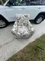 Paisley Patterned Accent Chair - Image 1