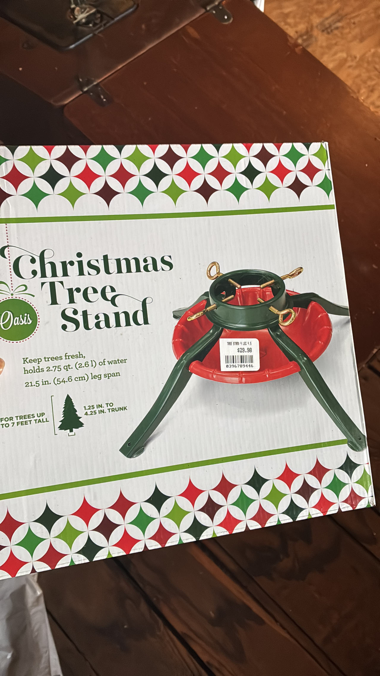Oasis Christmas Tree Stand for Trees up to 7 Feet Tall