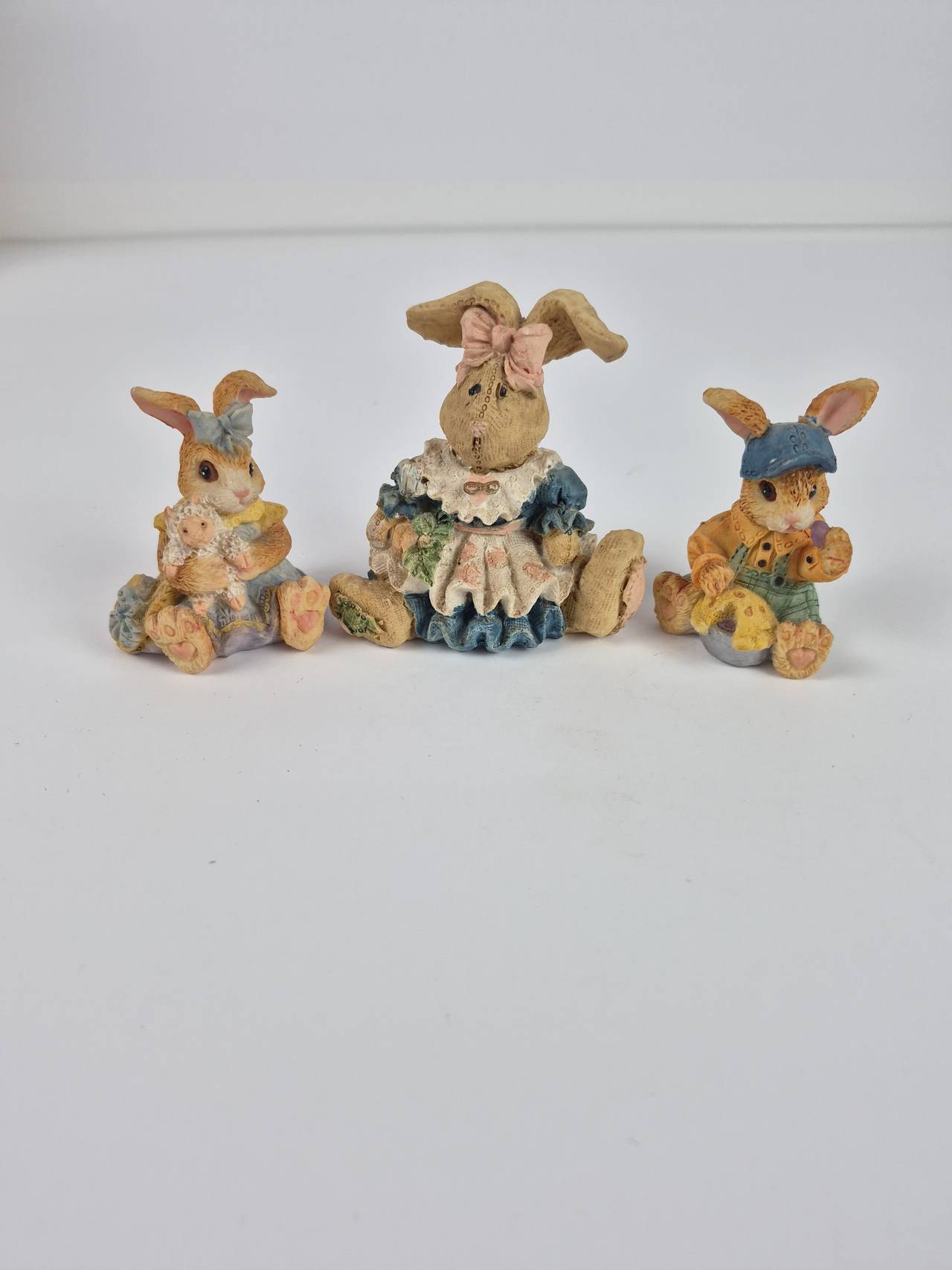 Boyds Bears & Friends Bunny Figurine Set