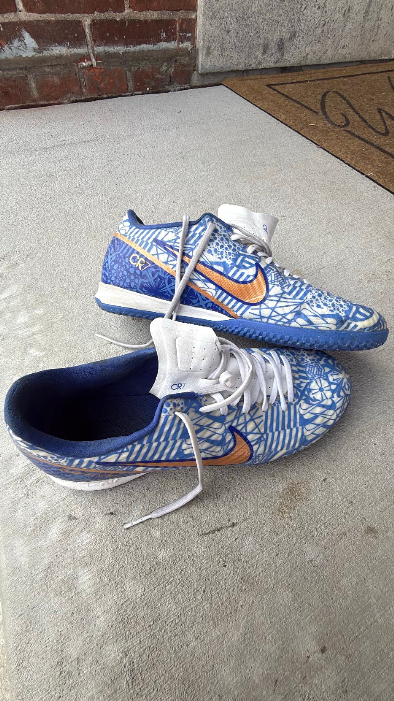Nike Mercurial VaporX 12 Academy CR7 TF 'Born Leader'