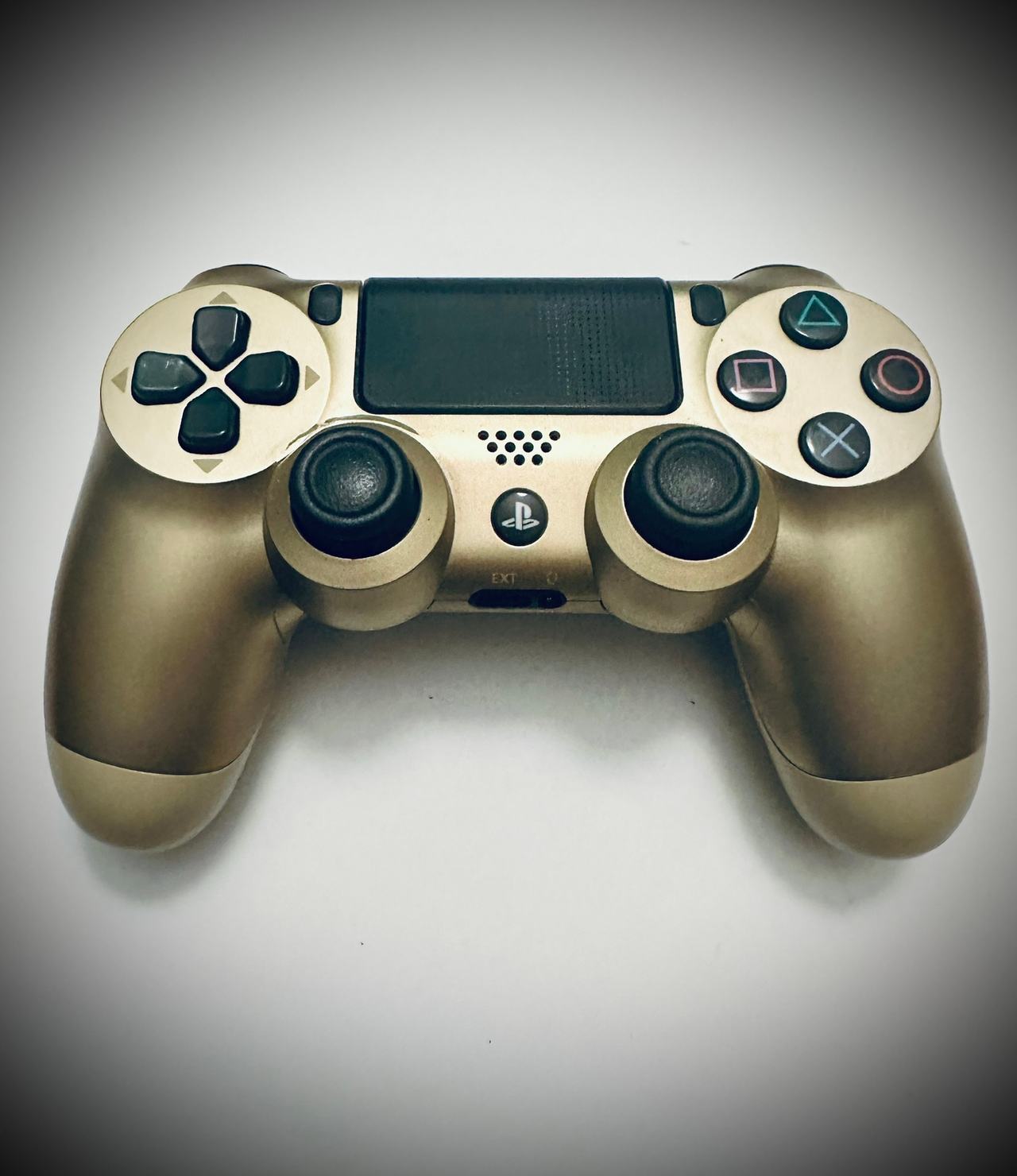 Sony DualShock 4 Wireless Controller - Gold