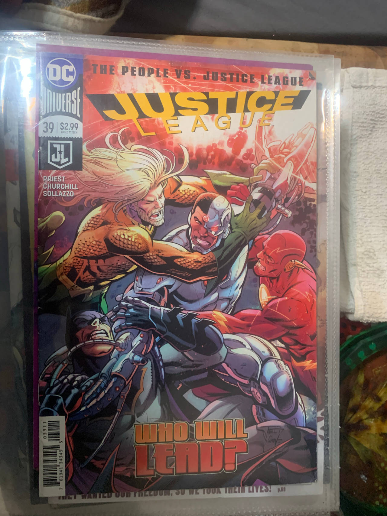 Justice League #39 (The People vs. Justice League)