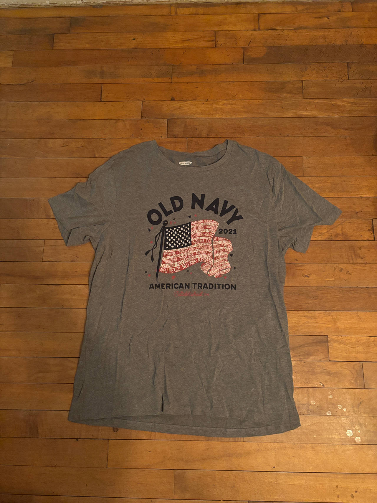 Old Navy 2021 American Tradition Flag Graphic T-Shirt men’s large