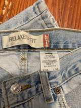 Levi's 550 Relaxed Fit Light Wash Jeans - Image 2