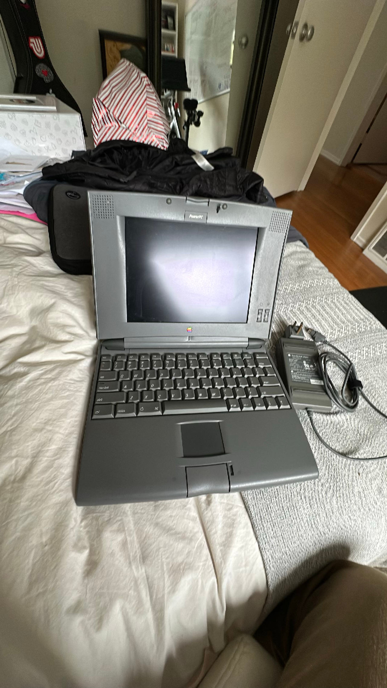 Apple PowerBook 520