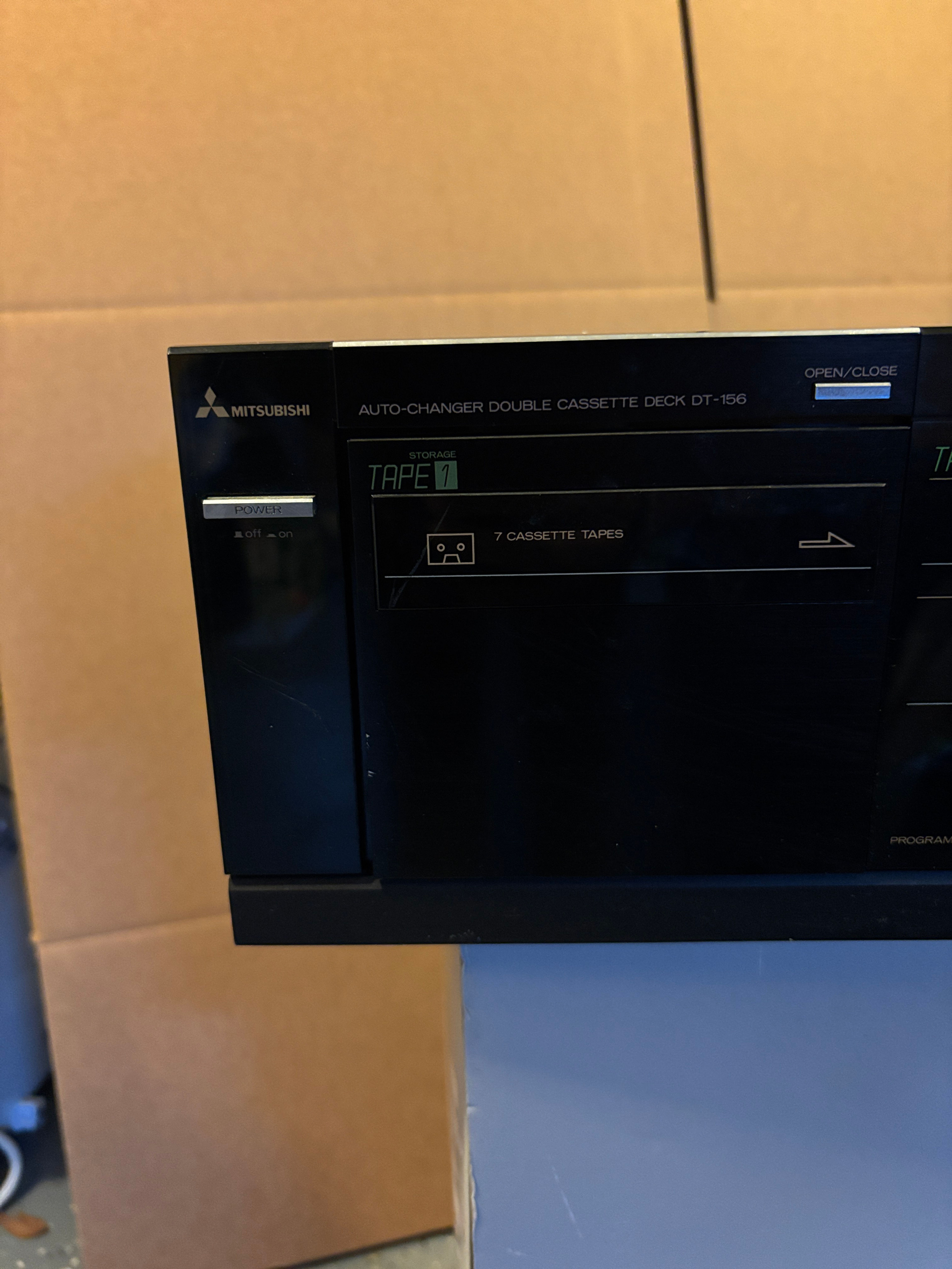 Mitsubishi DT-156 Auto-Changer Double Cassette Deck