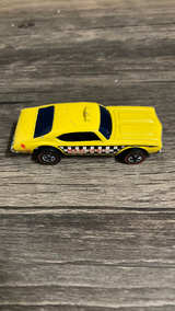 Hot Wheels Redline Maxi Taxi Yellow - Image 3