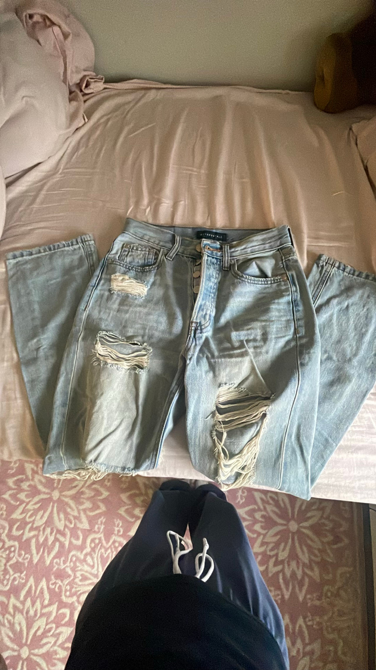 Ripped Jeans