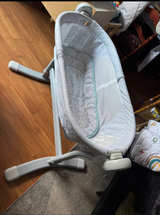 Summer Infant Swaddleme Close to Me Bedside Bassinet - Image 2