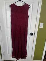 ENFOCUS STUDIO Burgundy Lace Maxi Dress, size 14 - Image 2