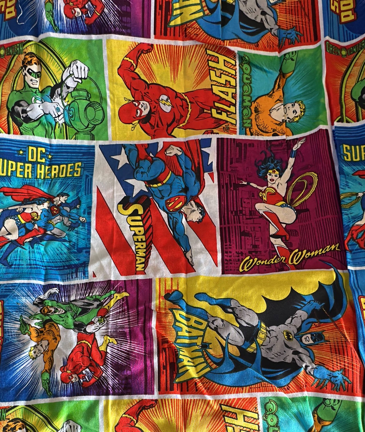 DC Comics Strip Justice League Fabric 31’’x33’’ vtg  109