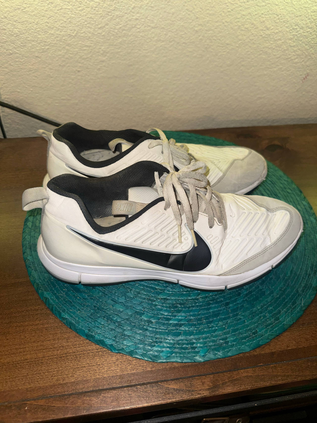 10.5 Men’s - Nike Free Trainer 5.0 V6