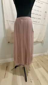 Amber Sky Tulle Beaded and Bows Midi Skirt - Image 1