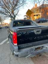 Chevrolet Avalanche 05 daily driver  - Image 4