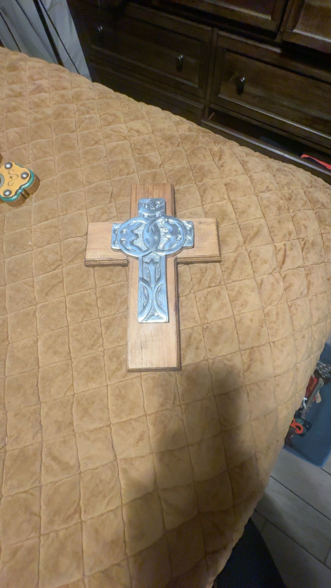 Celtic Cross Wall Decor White