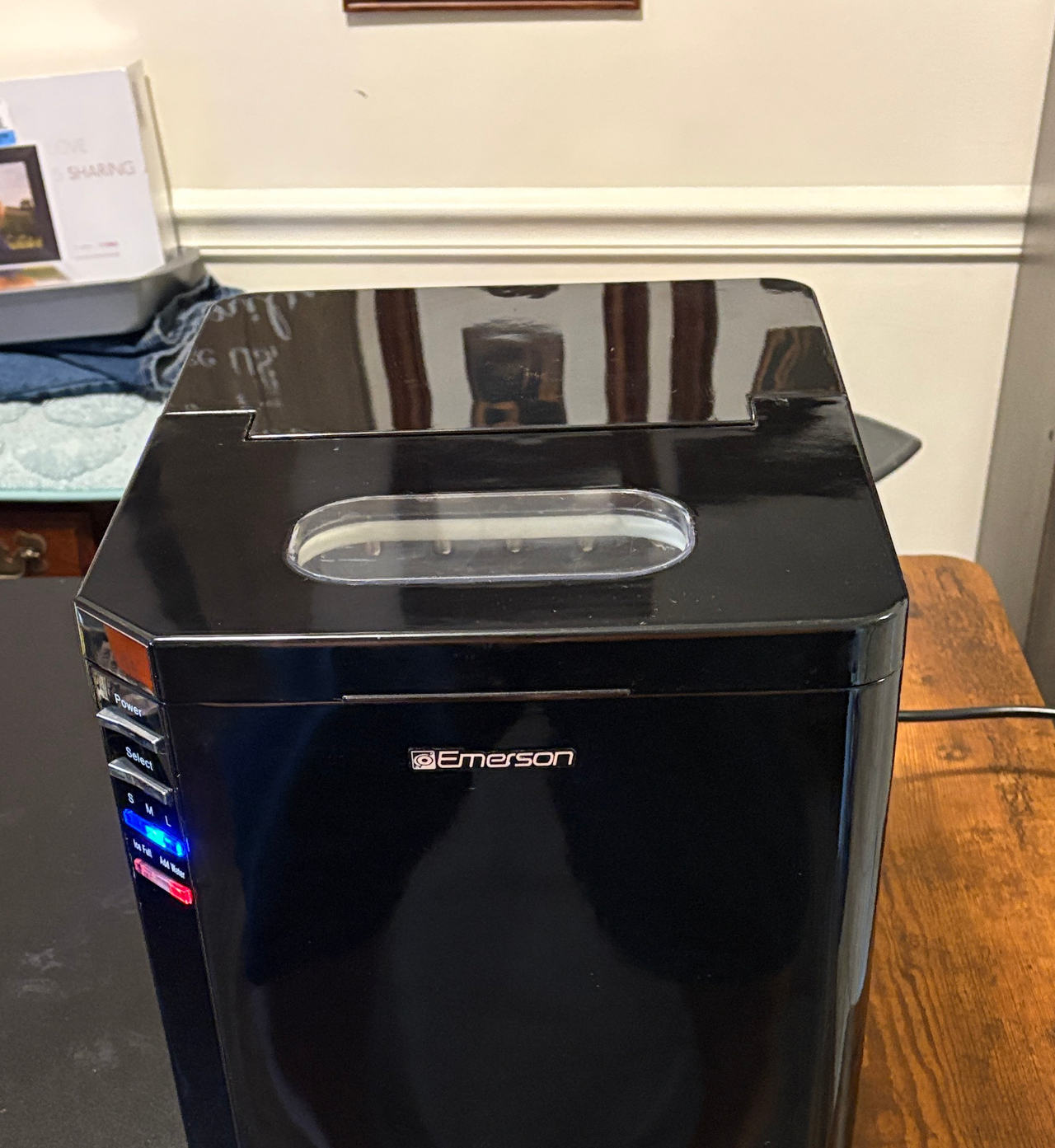 Emerson IM90B Portable Ice Maker
