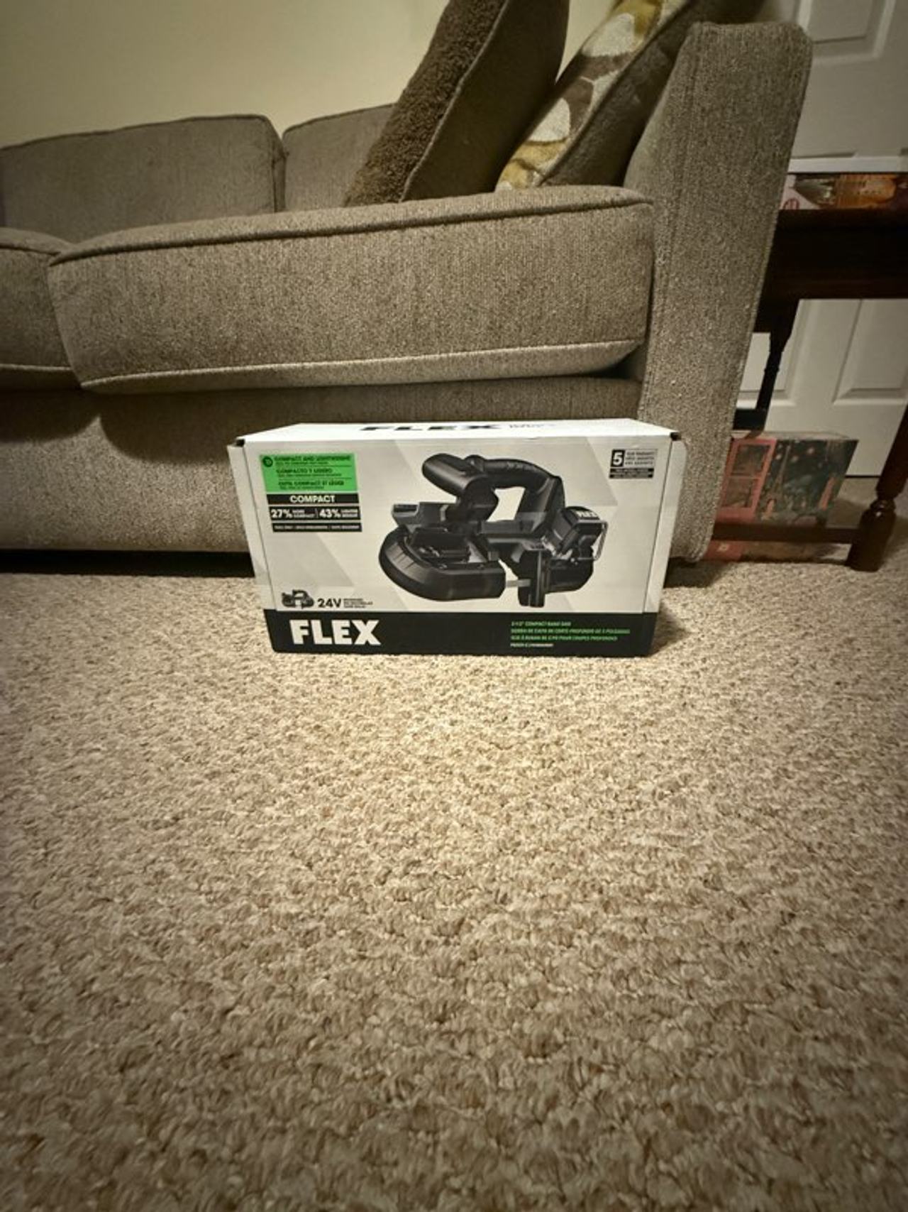FLEX 24V Brushless Compact Band Saw