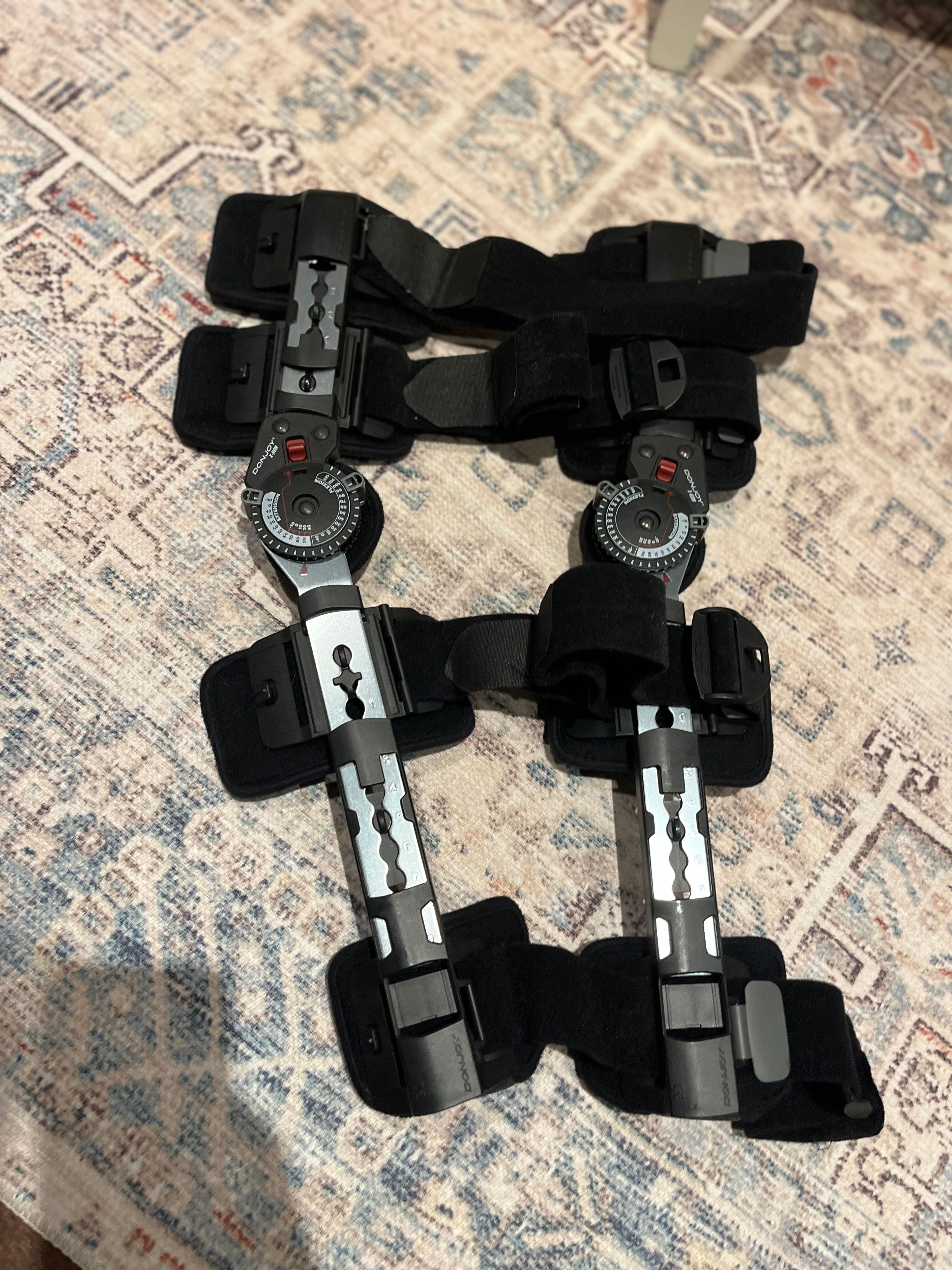 DonJoy X-ROM Post-Op Knee Brace