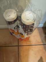 Papery Disposable Coffee Cups with Lids - Image 2
