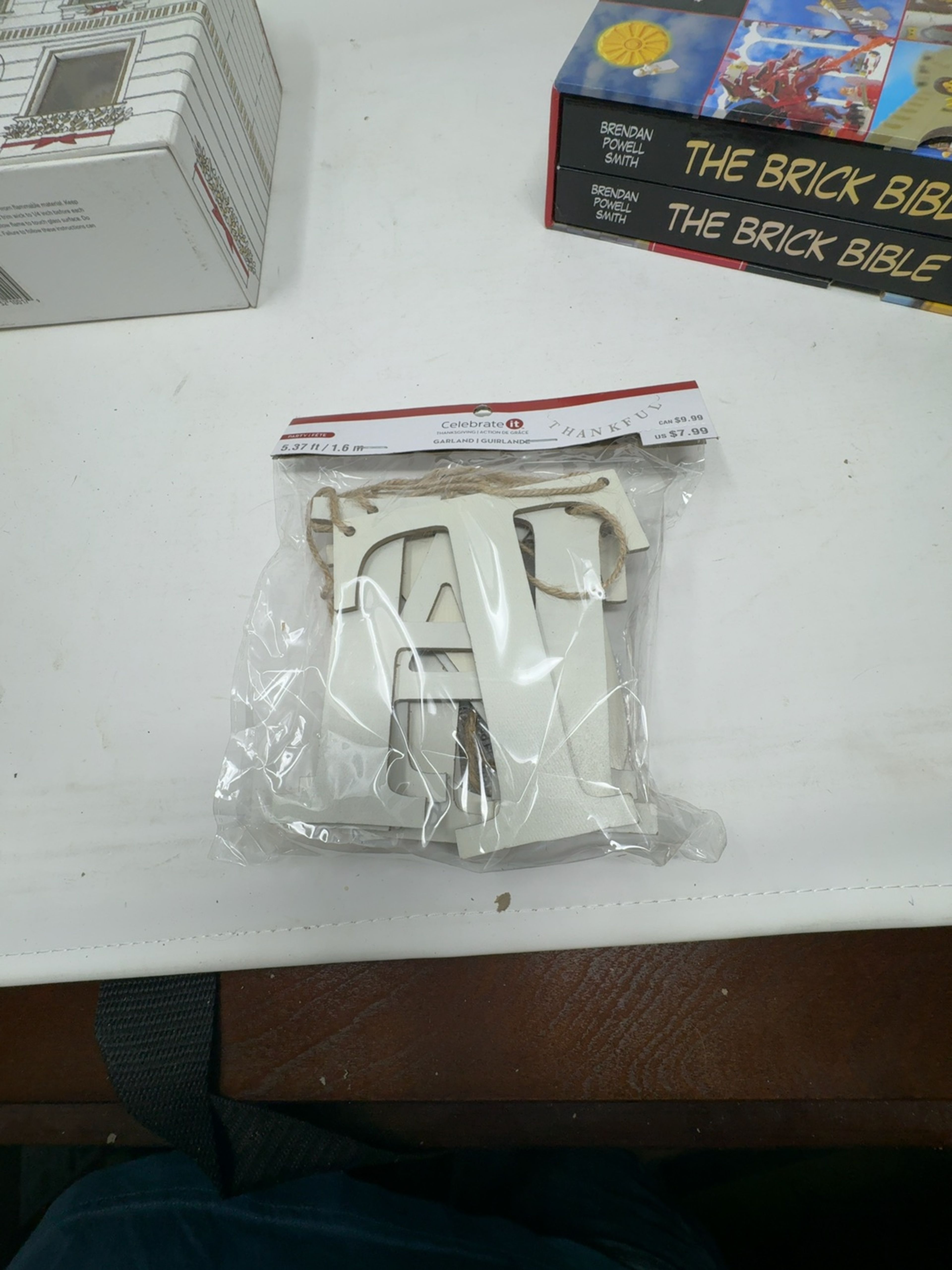 Celebrate It Wooden Thanksgiving Garland "THANKFUL"