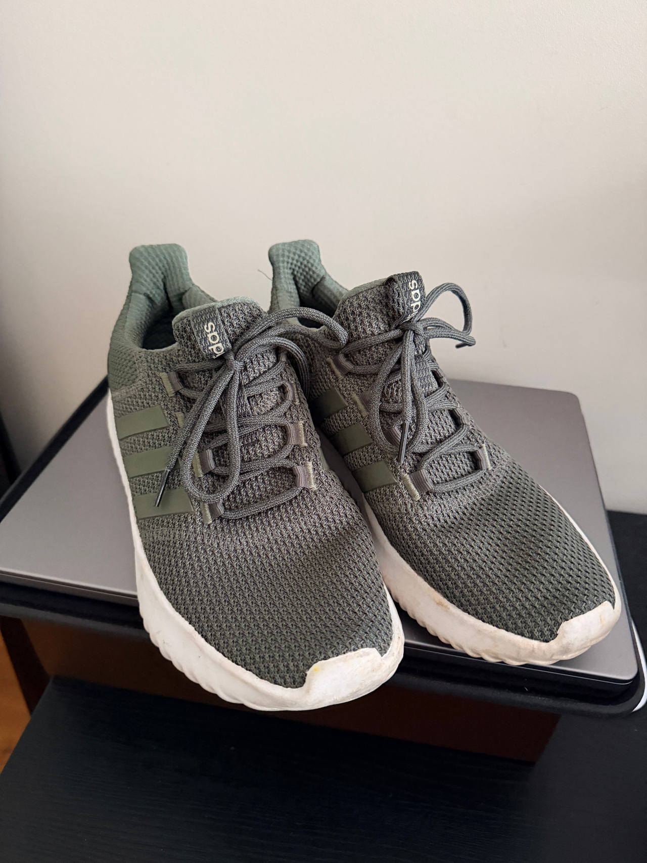 Adidas Cloudfoam Runners US9.5