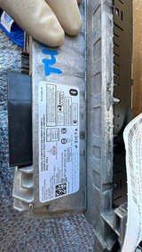 Mopar Uconnect 8.4" Touchscreen Radio - Image 5