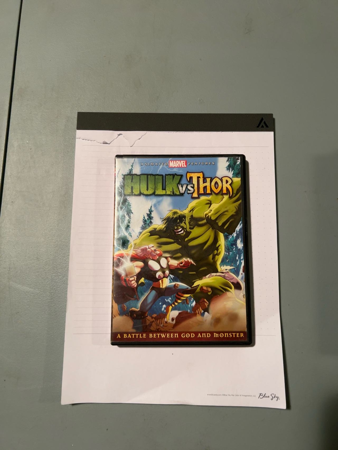 Marvel Hulk vs. Thor DVD