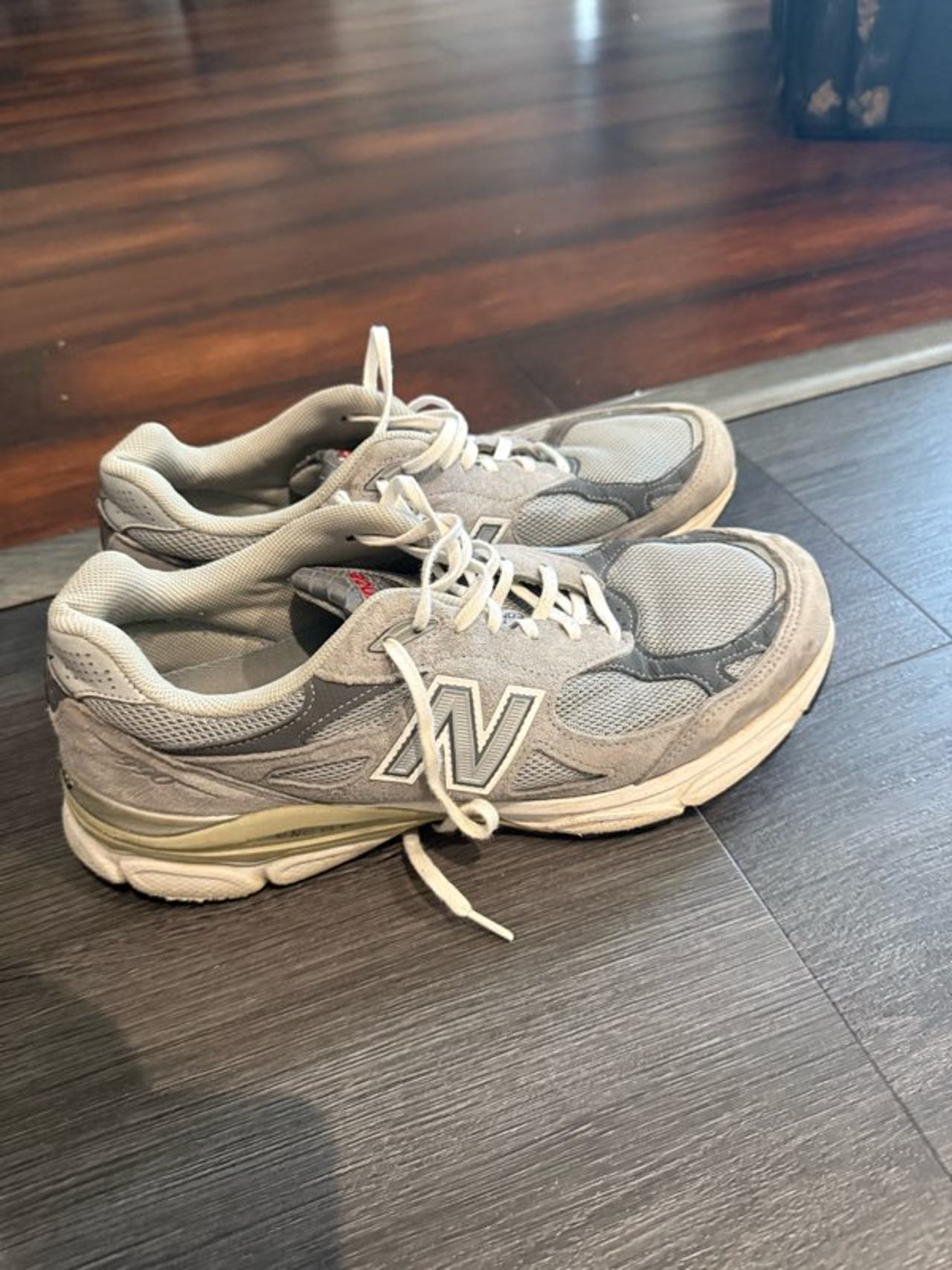 New Balance 990v3 Grey