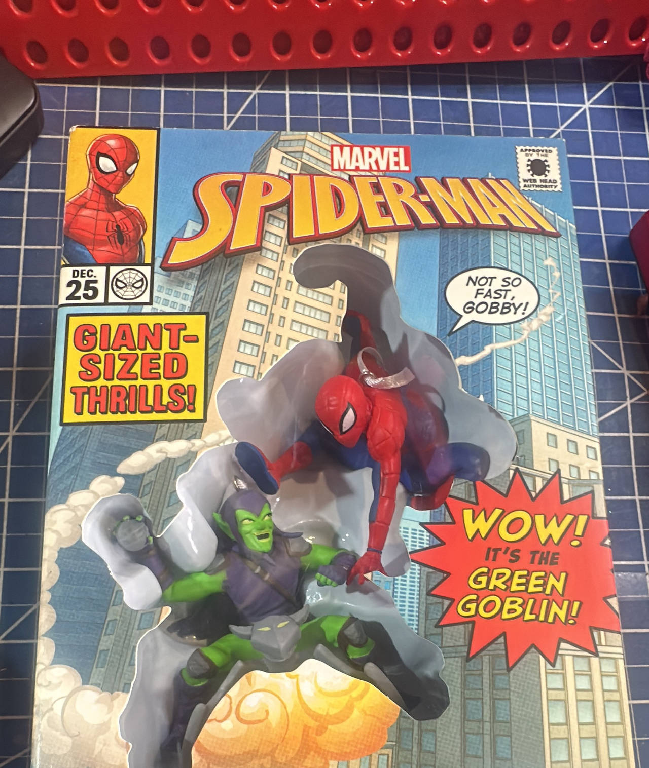 Hallmark Keepsake Spider-Man vs. Green Goblin Ornament