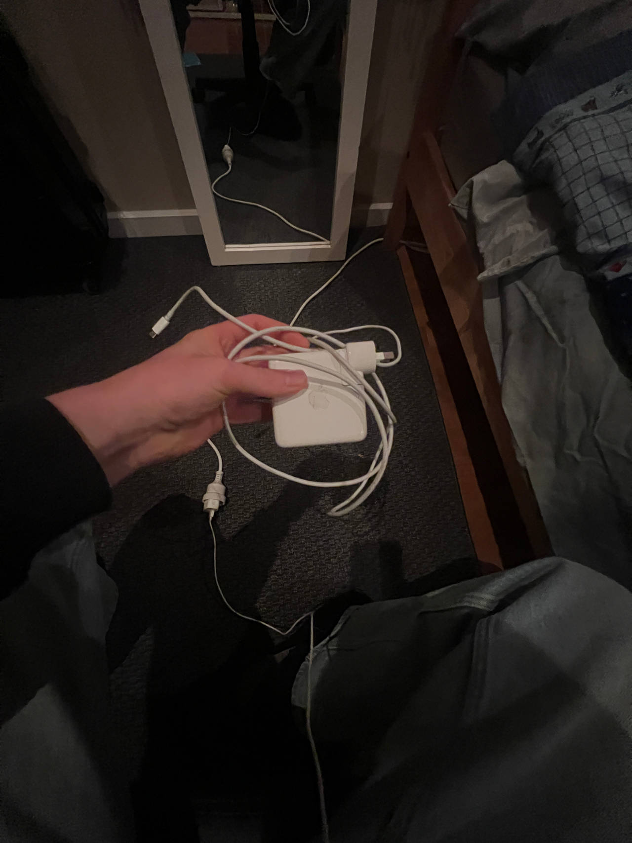 Apple MacBook Charger