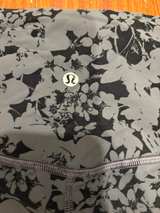 Lululemon Leggings Efflorescent Nebula Black size M (8) - Image 3