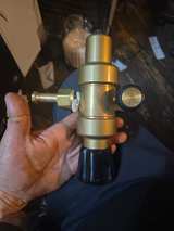 VWR Dual Stage Gas Pressure Regulator - Image 5