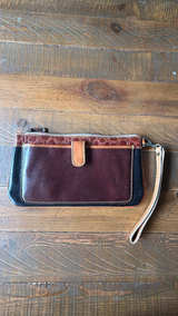 Viva Consuela Leather Wristlet Clutch Black Zipper Bag  - Image 4