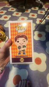Funko Pop! Disney: The Hunchback of Notre Dame - Quasimodo Holding Gargoyle #574 (2019 Summer Convention Exclusive) - Image 4