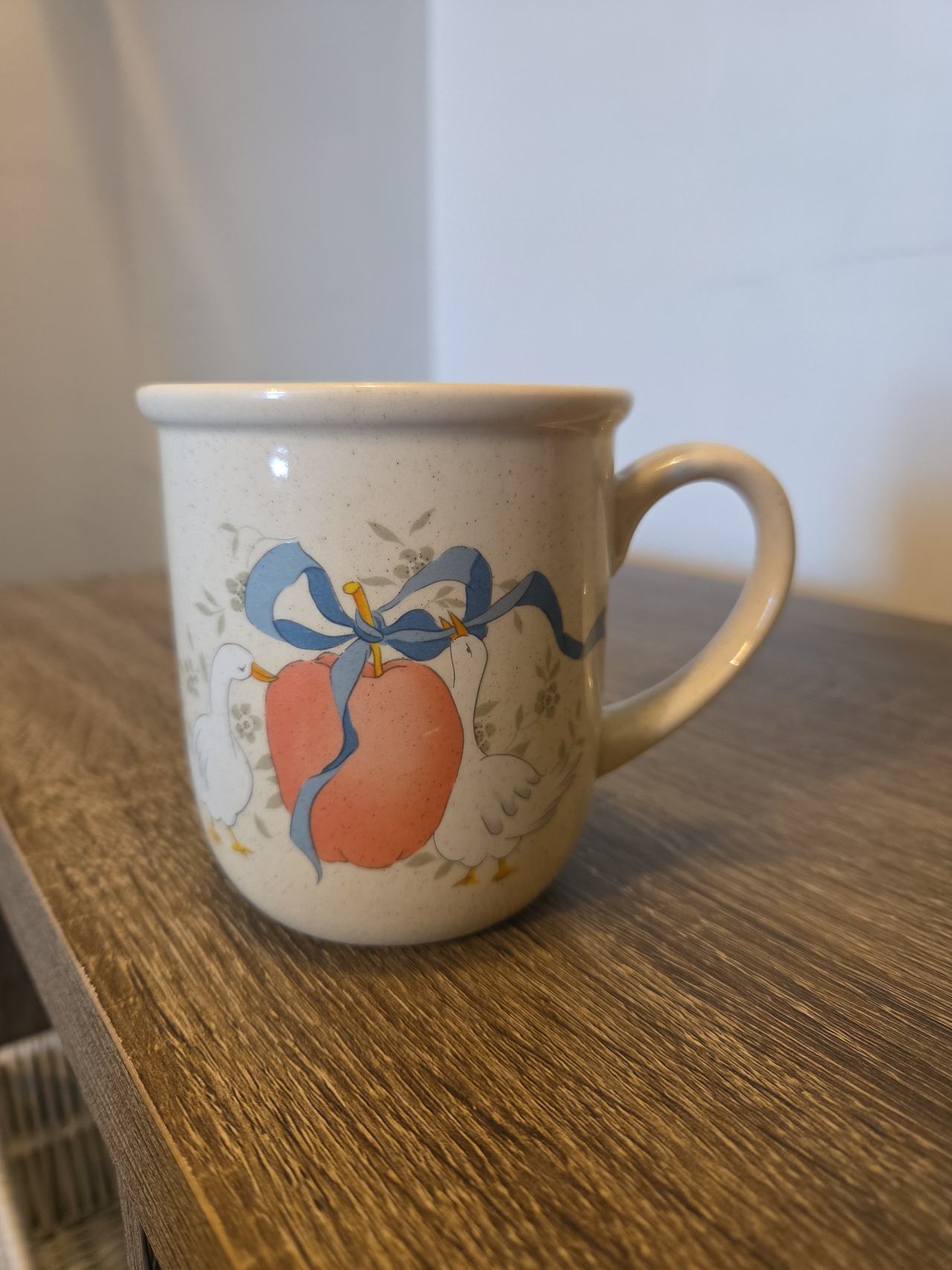 Otagari Country Geese apple Stoneware Mug