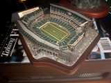 Danbury Mint Philadelphia Eagles Lincoln Financial Field Stadium Replica - Image 2