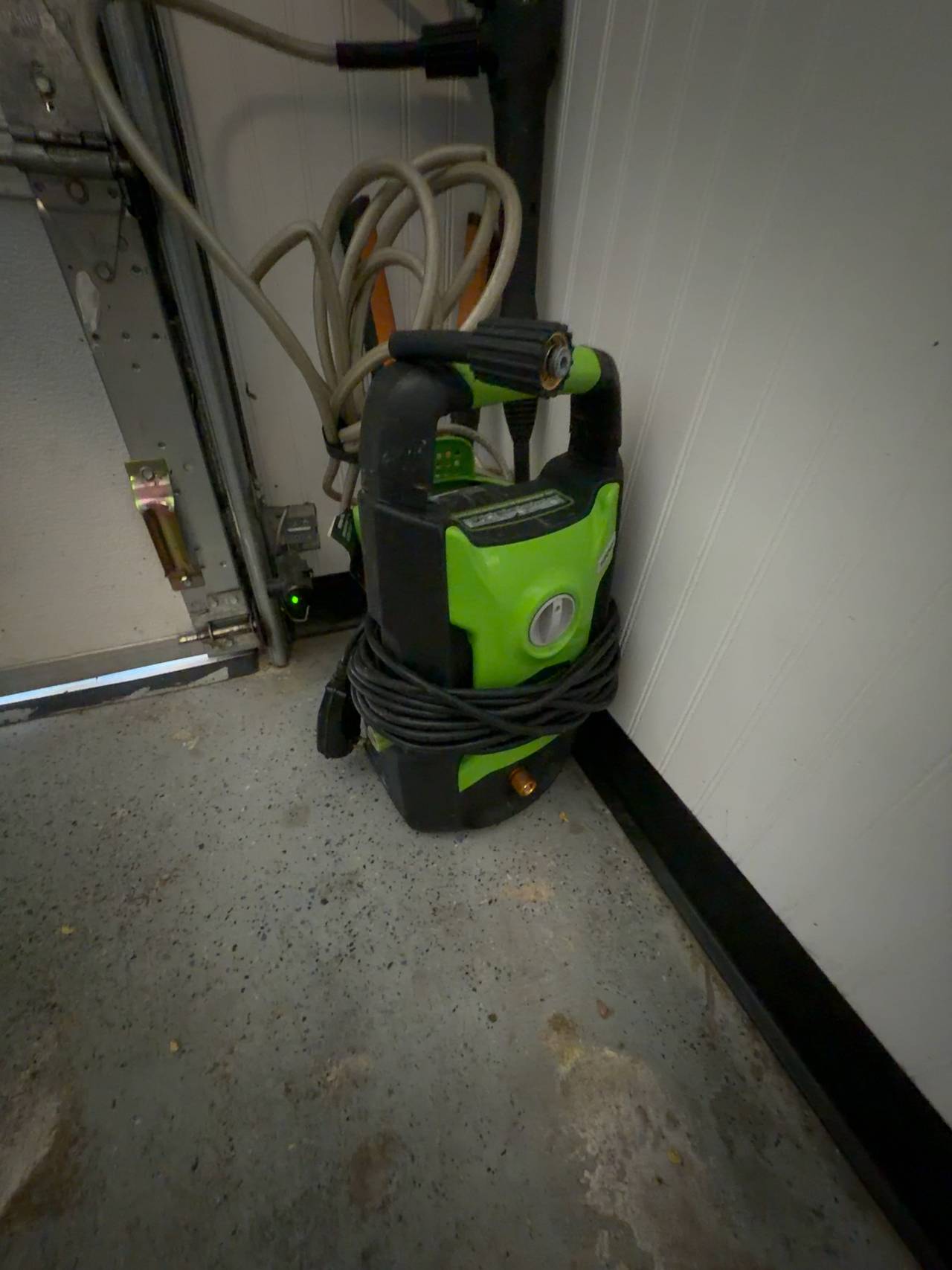Greenworks Compact Electric Pressure Washer 1.2 GPM
