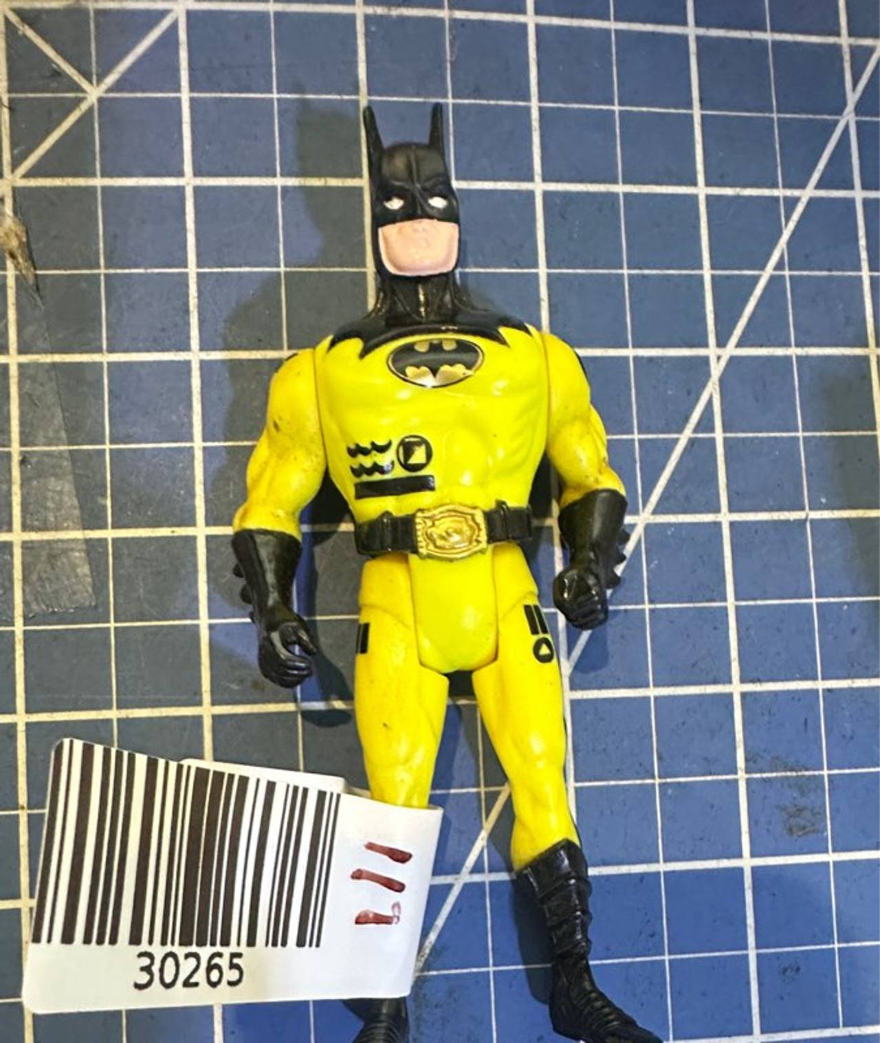 Kenner Batman Returns Hydro-Bat Batman Action Figure. 17